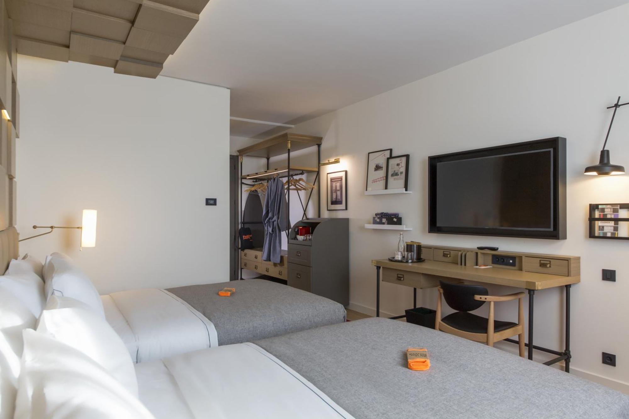 คาโนปี บาย ฮิลตัน ซาเกรบ - ซิตี้เซ็นเตอร์ Hotel ซาเกร็บ ภายนอก รูปภาพ