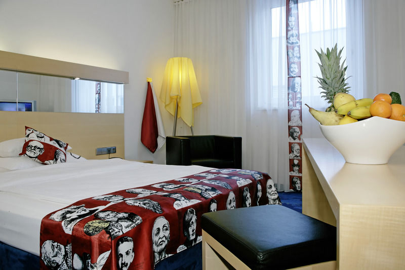 คาโนปี บาย ฮิลตัน ซาเกรบ - ซิตี้เซ็นเตอร์ Hotel ซาเกร็บ ภายนอก รูปภาพ