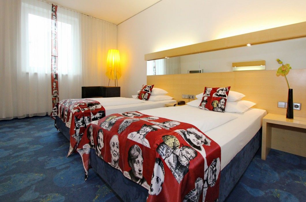 คาโนปี บาย ฮิลตัน ซาเกรบ - ซิตี้เซ็นเตอร์ Hotel ซาเกร็บ ภายนอก รูปภาพ