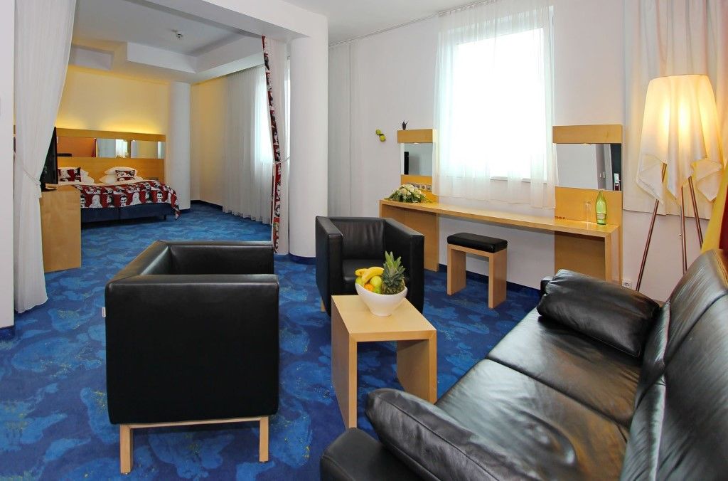 คาโนปี บาย ฮิลตัน ซาเกรบ - ซิตี้เซ็นเตอร์ Hotel ซาเกร็บ ภายนอก รูปภาพ